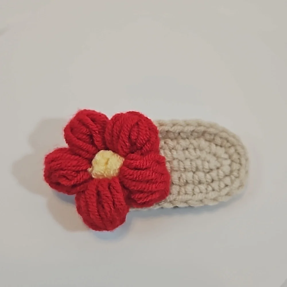 Hand Crafted Handmade Crochet Hair Clip Hand knit Puffy Red Flower Snap Clip 3